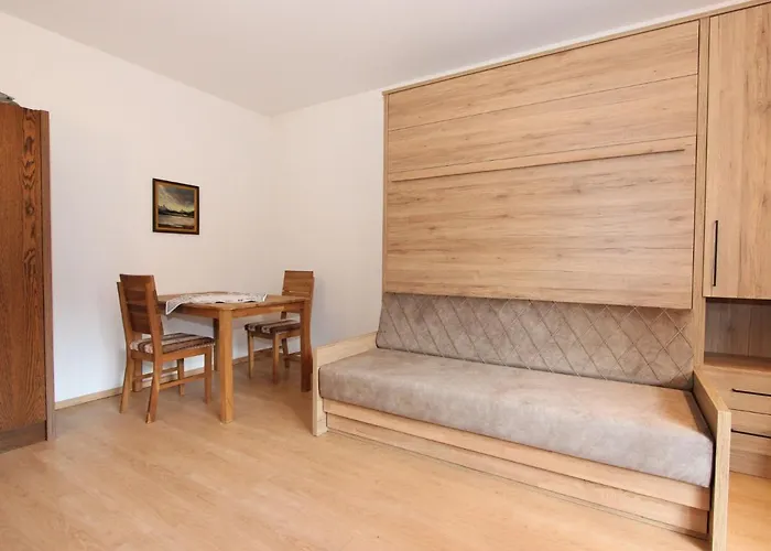 Appartement Roemerhof-3 By Interhome