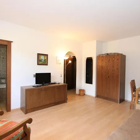 Apartamento Roemerhof-3 By Interhome Fügen